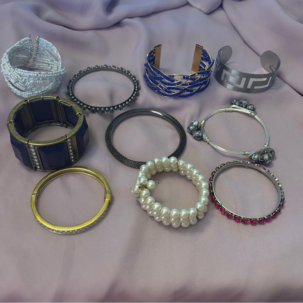 Lot if 10 wearable fashion bracelets. Various sizes and styles